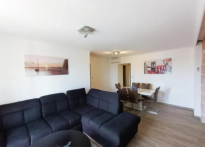 Moreta Gasthuis Vodice